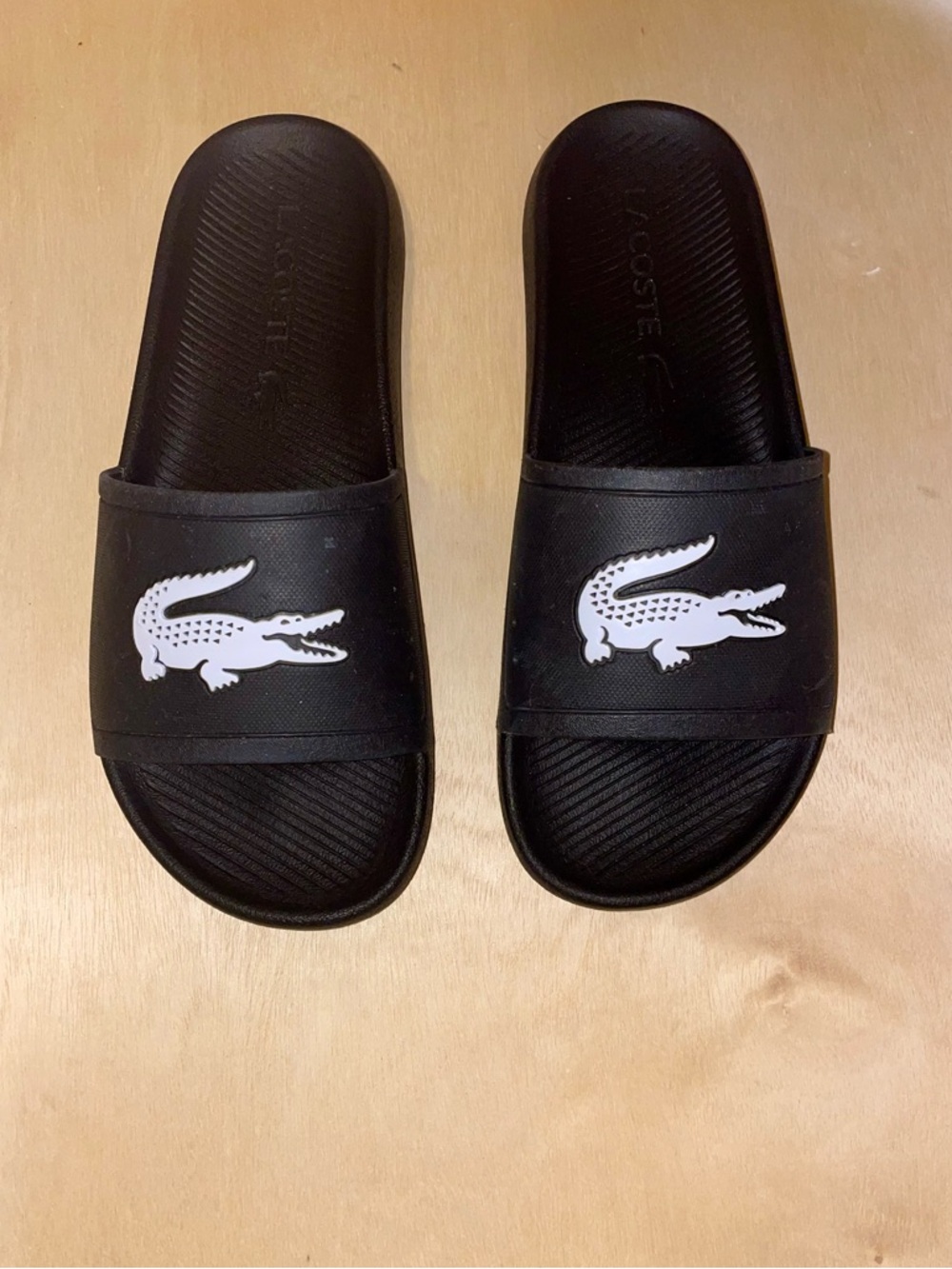 Lacoste Black Slides with White Crocodile Logo Size 10 - Picture 4 of 9